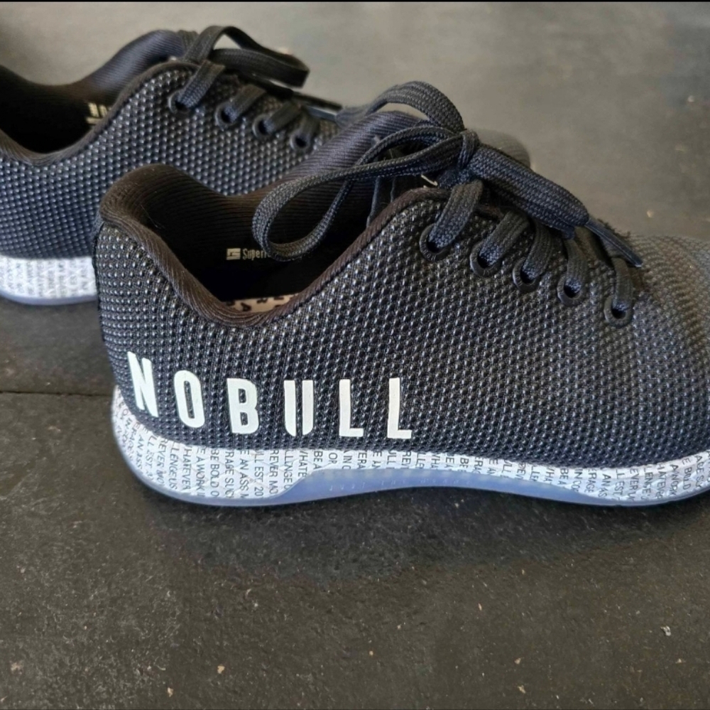 Size 7 wmn No Bulls